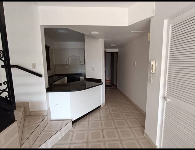 2 BEDROOM APARTMENT FOR SALE IN UMHLANGA ROCKS